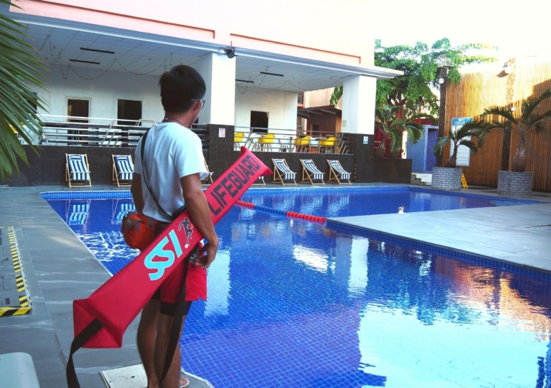 フィリピン留学 Cebu21 - GLC-Swimming Pool-5